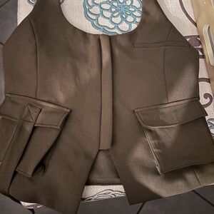 Zara Pocket Halter Vest NWOT size M.